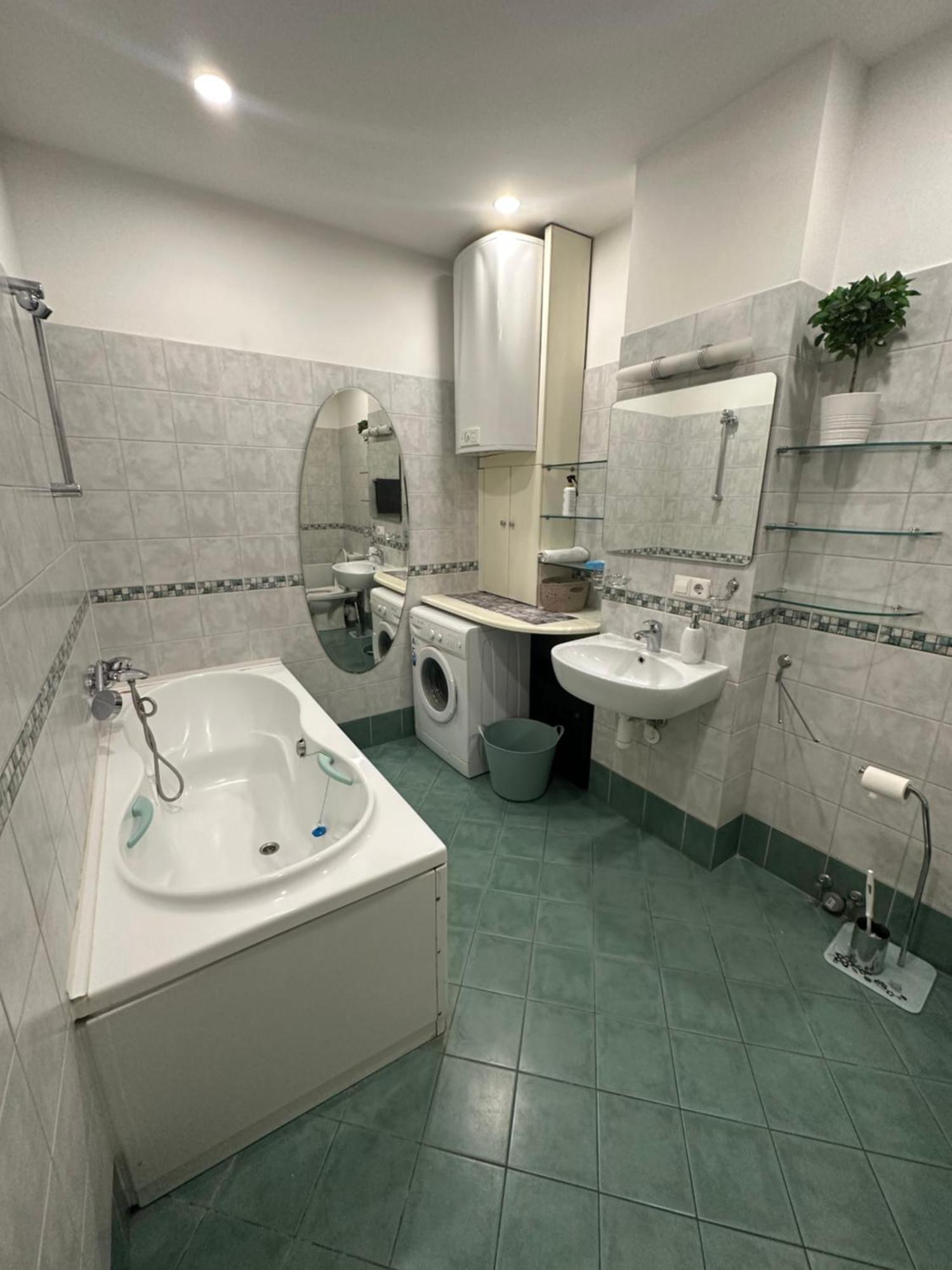 Old Town Apartment With Sauna ريغا المظهر الخارجي الصورة